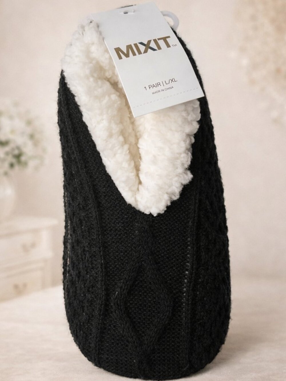 Women’s Black Knit Slipper Socks Plush Fleece Lining Cozy Indoor House Shoes